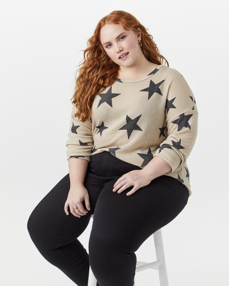 Plus size model with pear body shape wearing Wendy Drop-Shoulder Tee by Gilli | Dia&Co | dia_product_style_image_id:147331